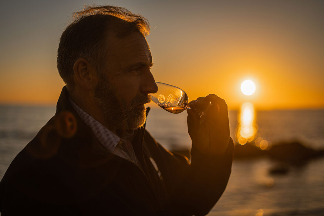 Iain McAlister, fram till helt nyligen långvarig Distillery Manager på Glen Scotia.
