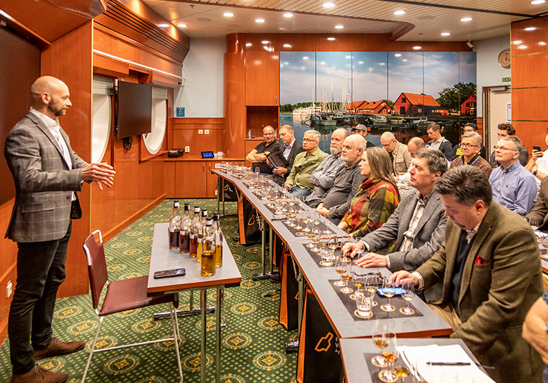 Springbank med David Allen. 